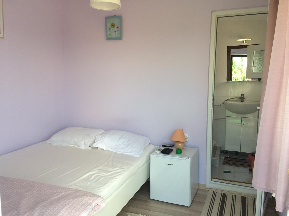 Hôtel Delta Florilor à Sulina Extérieur photo